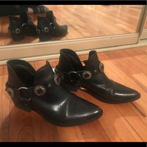 Steve Madden Black Booties